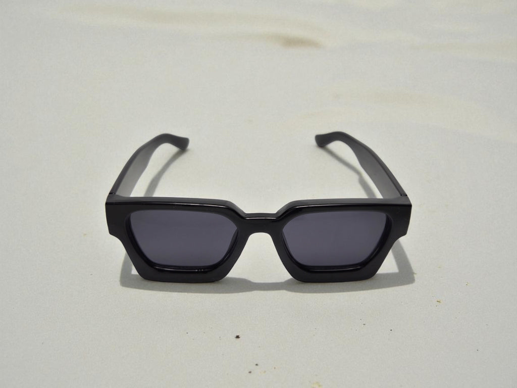 Bushiribana Black – Strength in Motion