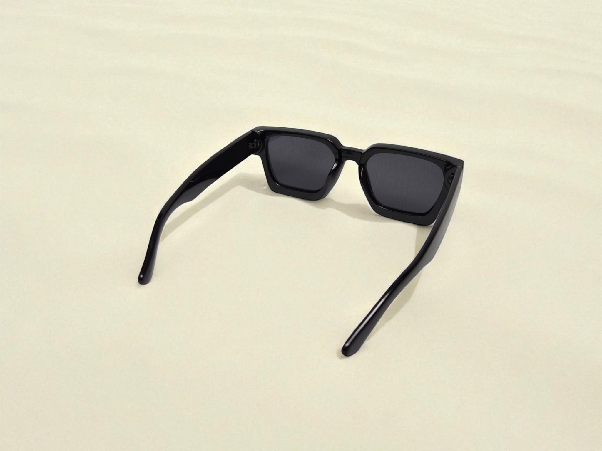 Bushiribana Black – Strength in Motion