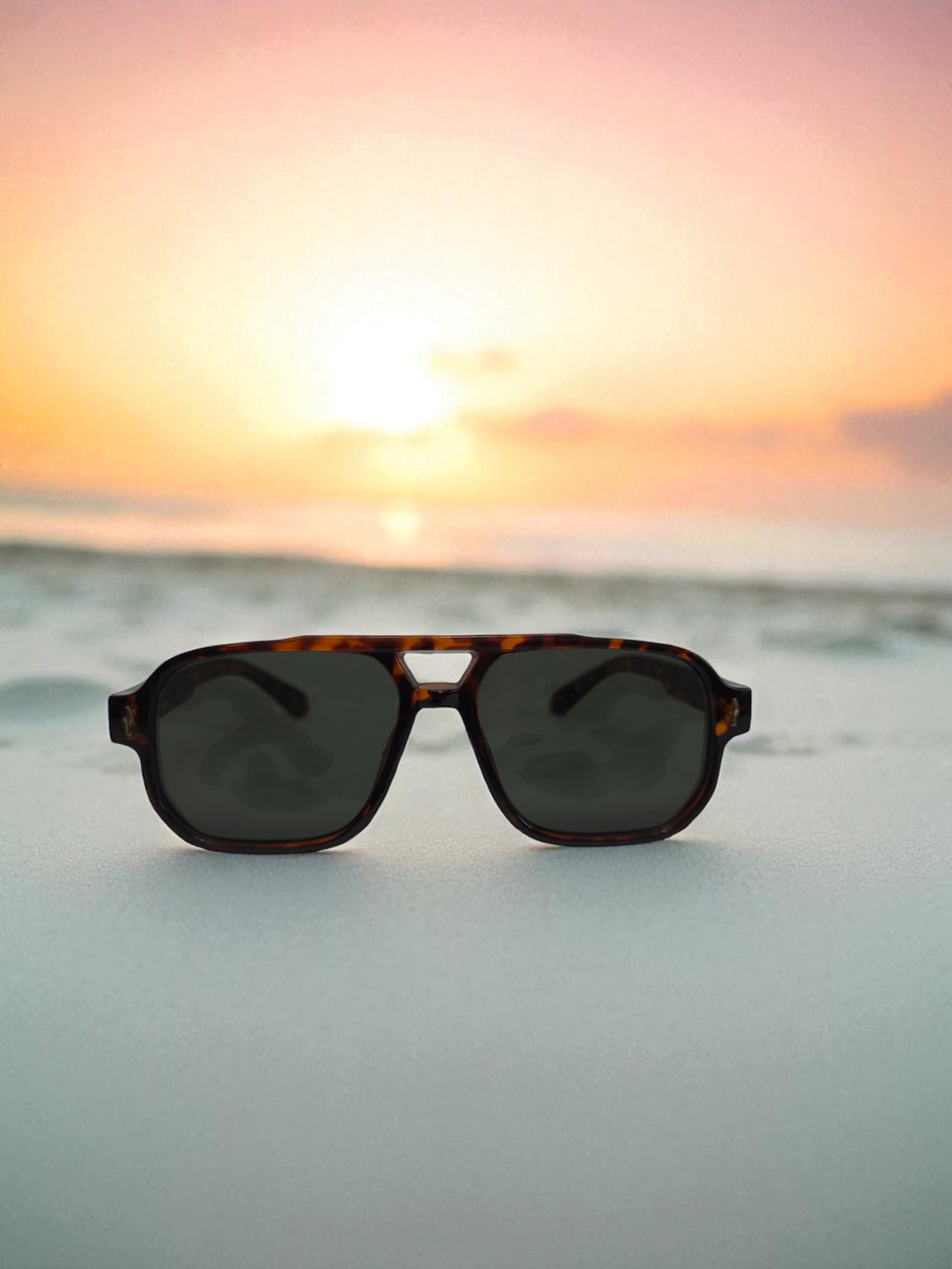 Arashi Beach Aviator – Tortoise Frame, Dark Lens