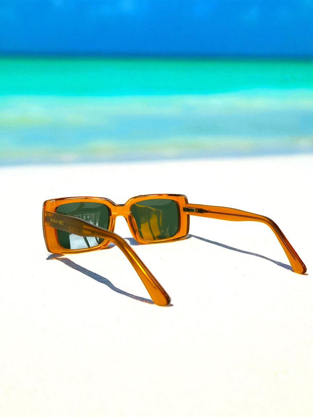 Eagle Beach Gold – Sunlight in Motion