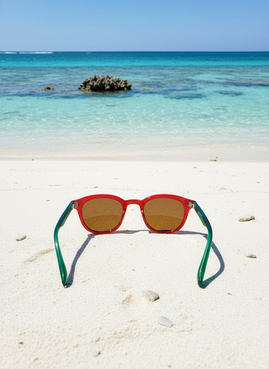 Wariruri Aura – Green Frame, Amber Lens