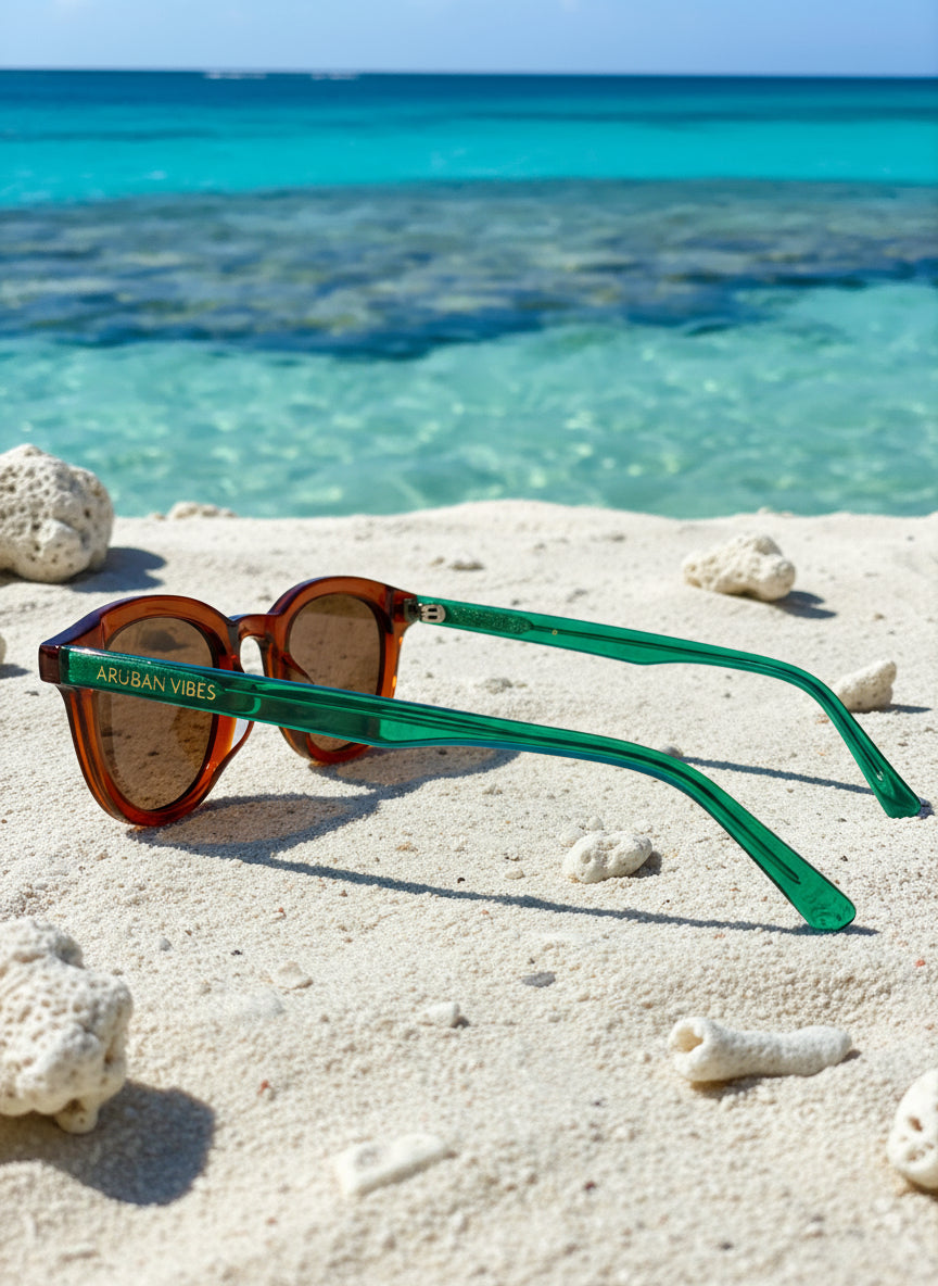 Wariruri Aura – Green Frame, Amber Lens