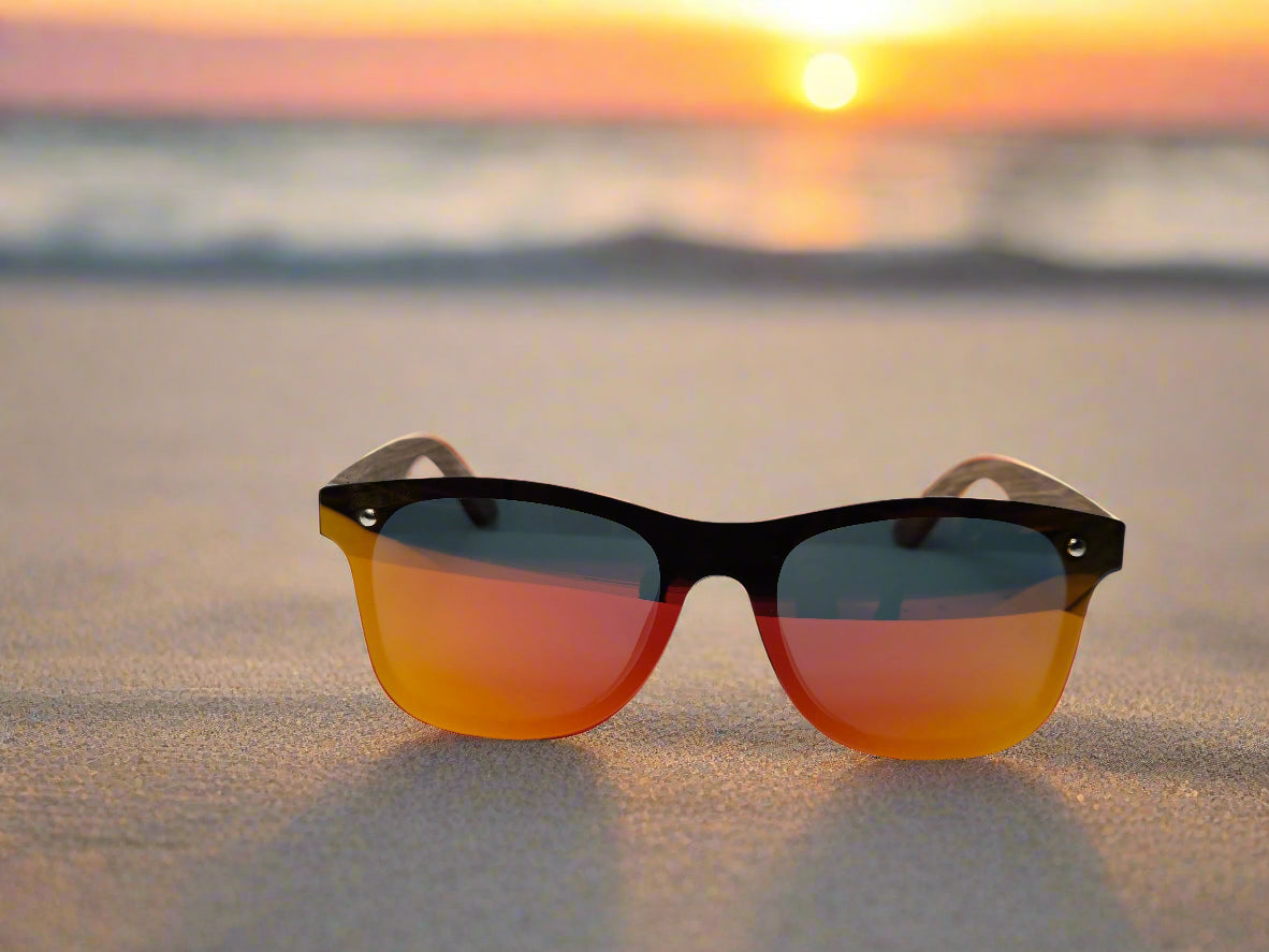 Amberwood Sunset – Wooden Arms, Color-Shifting Lens