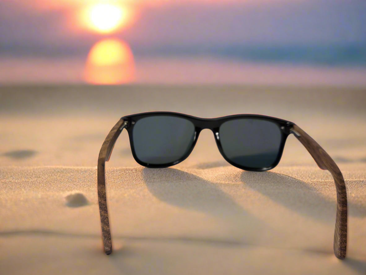 Sunglasses with wooden arms